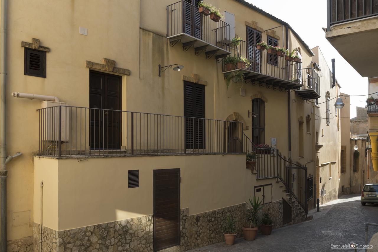 Homeapartment Il Nascondiglio Di Estia 아그리젠토 외부 사진