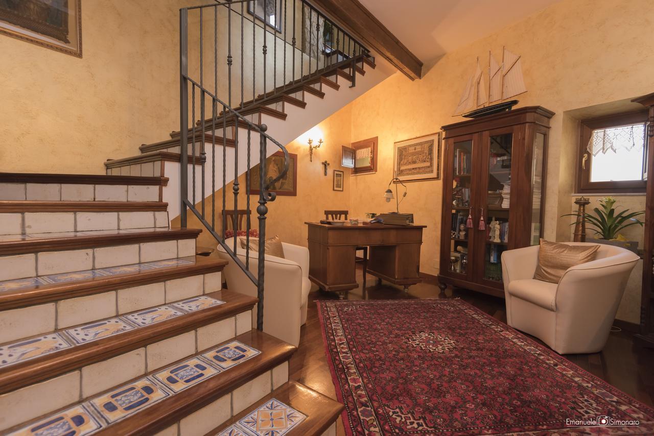 Homeapartment Il Nascondiglio Di Estia 아그리젠토 외부 사진